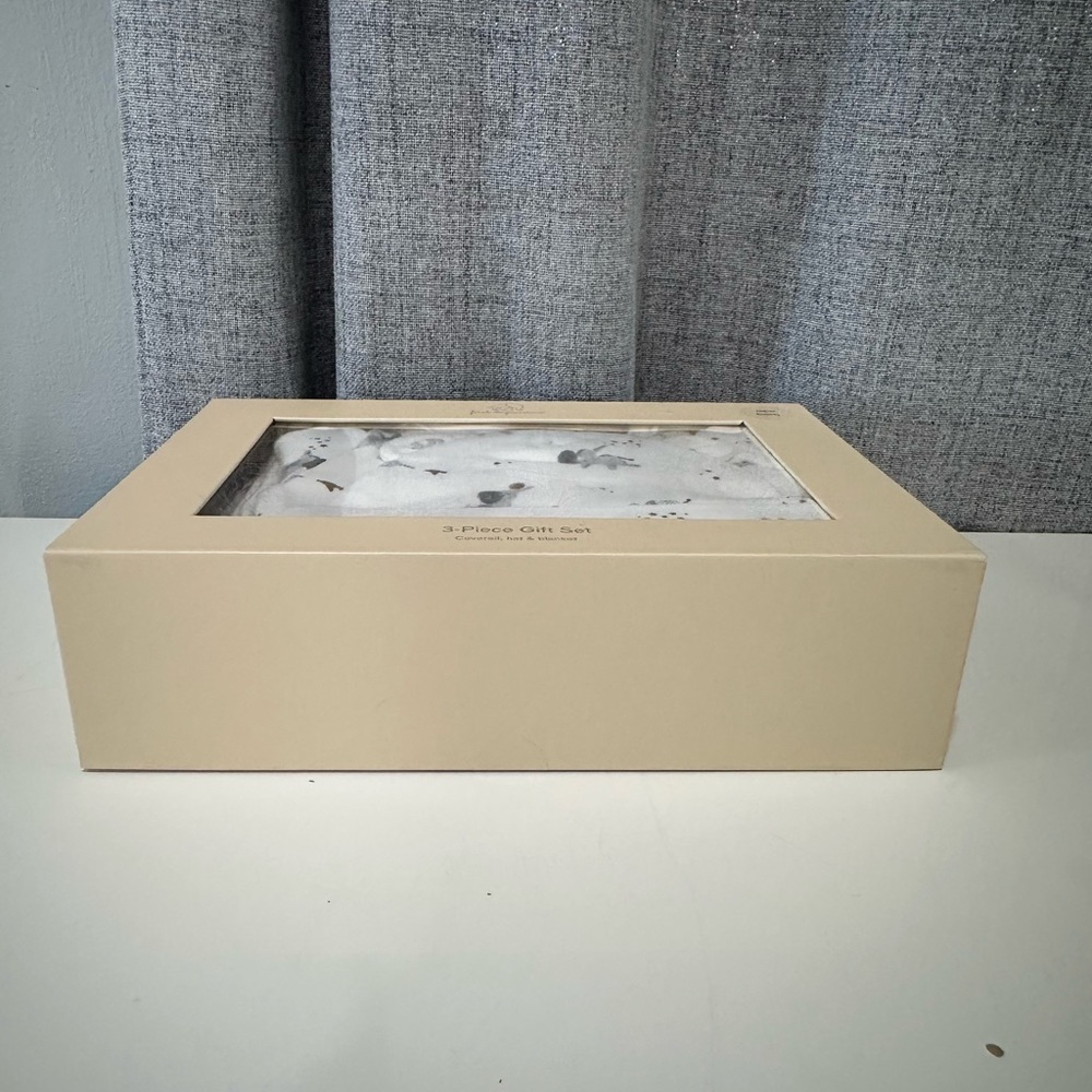First impressions newborn boy, white and grey three-piece gift set. NWT. - Picture 4 of 5